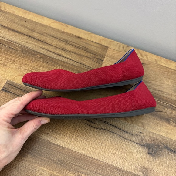 Rothy’s The Daily Flat Round Toe Ballet Flat Cherry Red size 9.5 - Picture 9 of 9